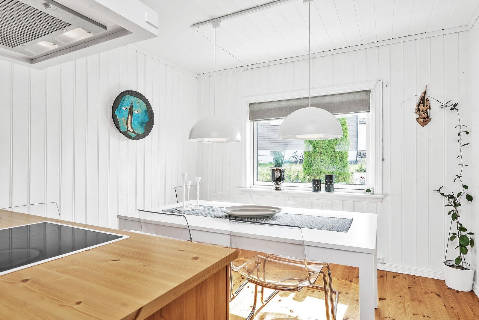 God plass til spisebord Galleribilde