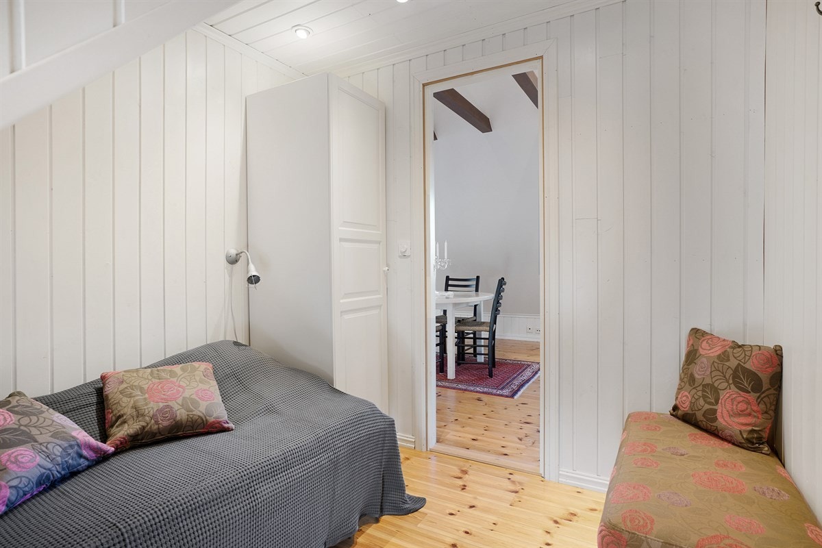 Boligens 3. soverom er på loftet. Galleribilde