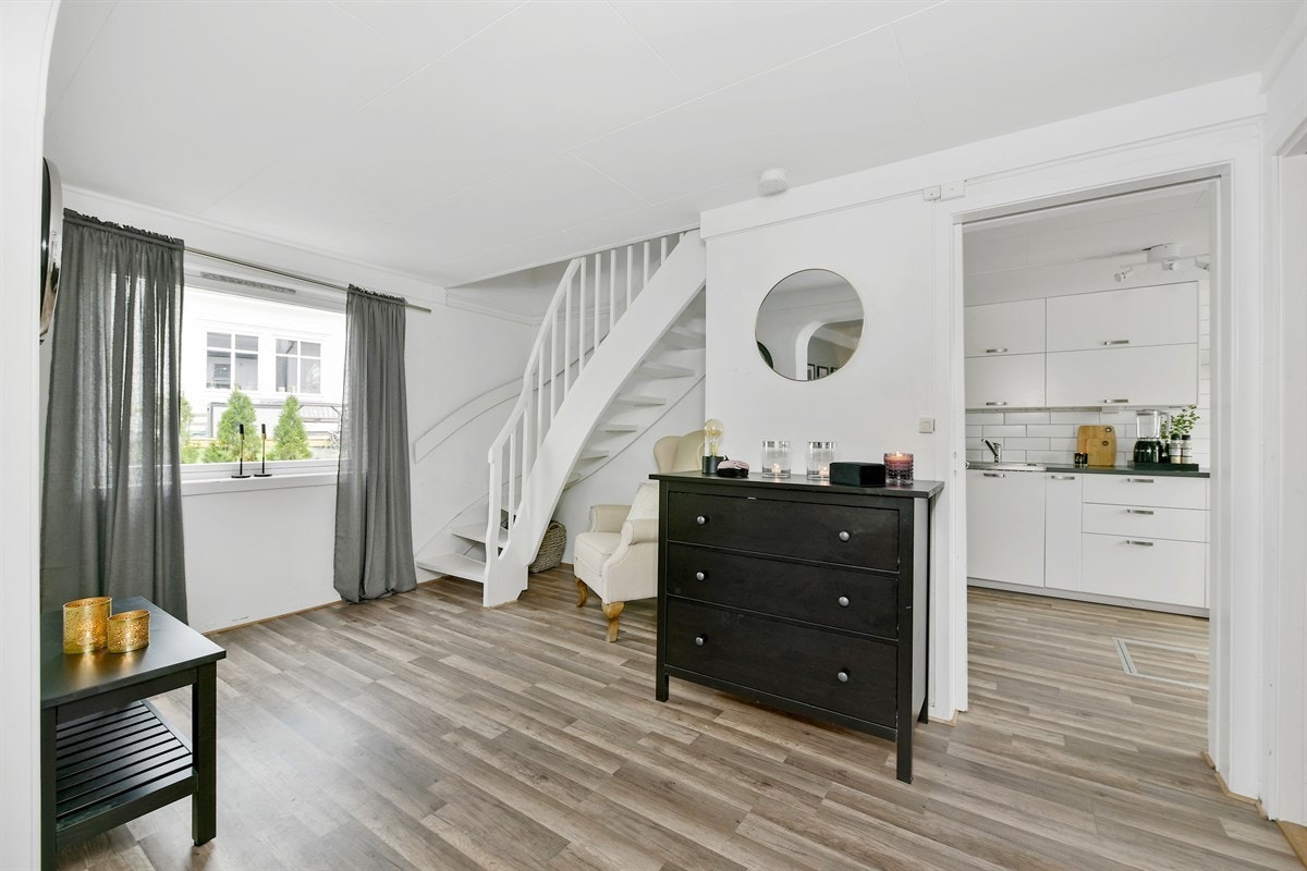 Trapperom. Galleribilde