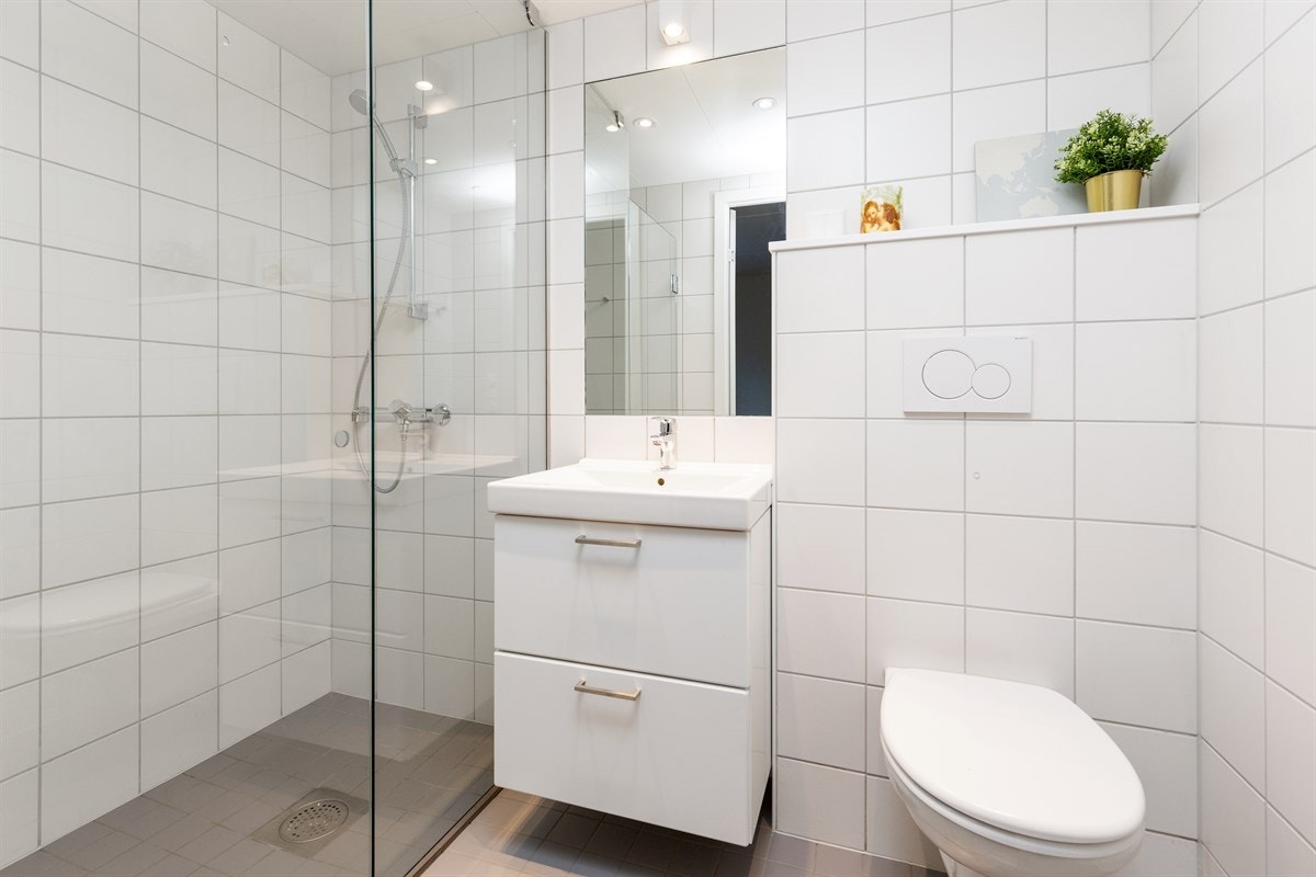 Leiligheten har 2 bad. Galleribilde