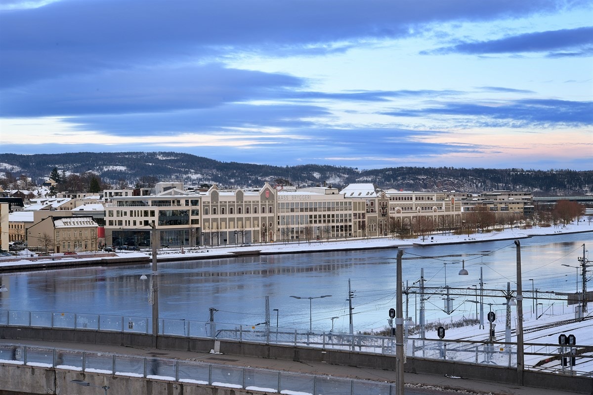 Ved å gå byen rundt vil du også passere Holmennokken, populære Union brygge og stilige Ypsilon bro og Elveparken. Galleribilde