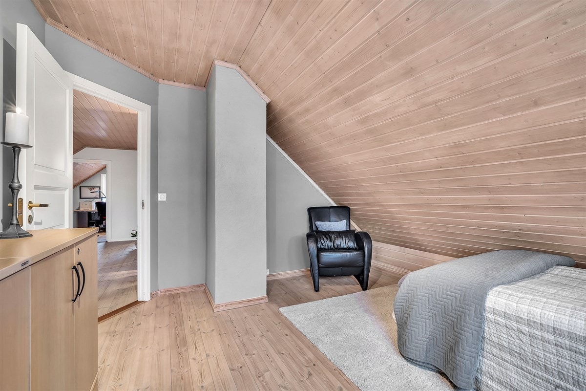 Fugleveien%2010%20i%20Dr%c3%b8bak%20(64)_2 Galleribilde