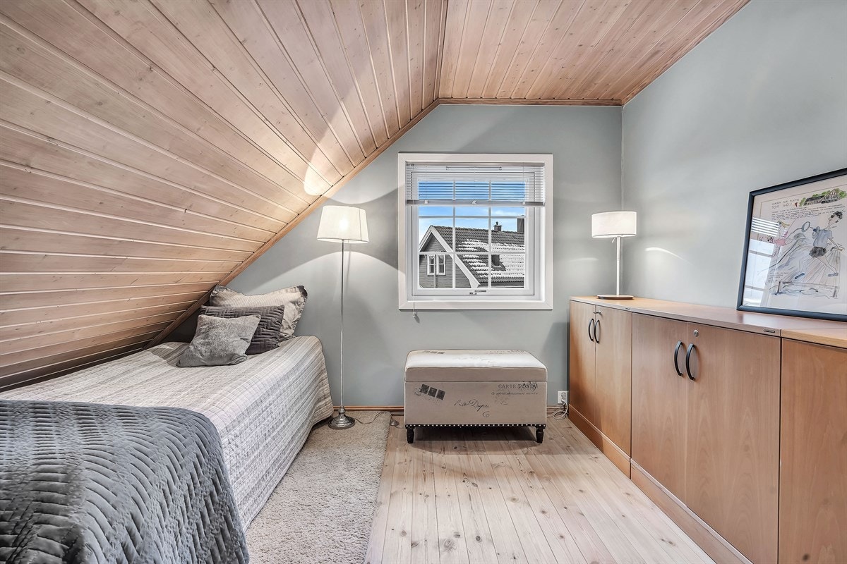 Fugleveien%2010%20i%20Dr%c3%b8bak%20(61)_2 Galleribilde