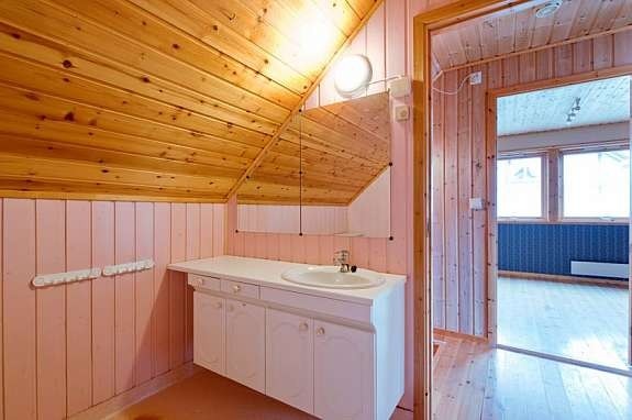 annen vinklet av badet. Galleribilde