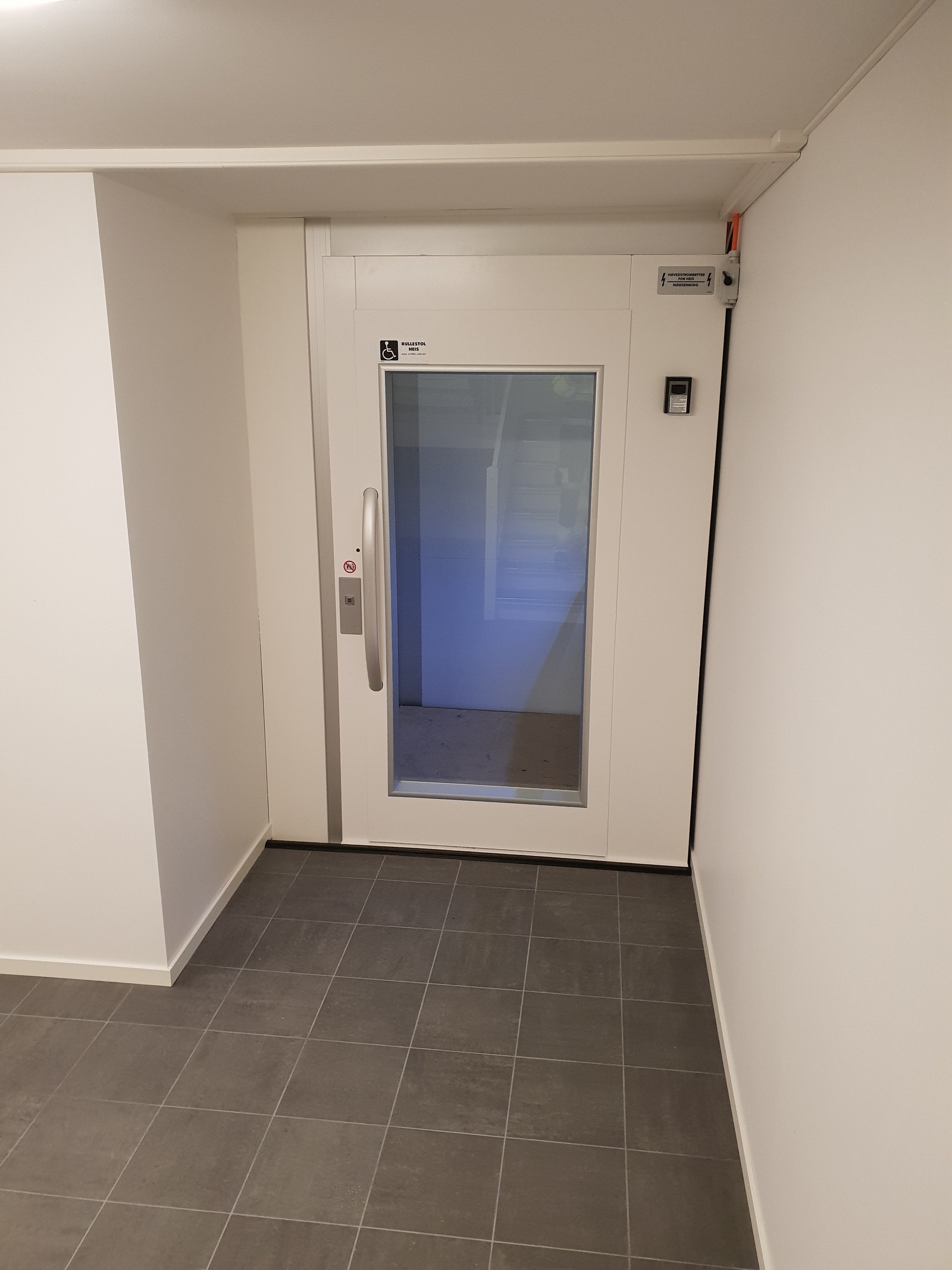 Heis fra Parkering Galleribilde