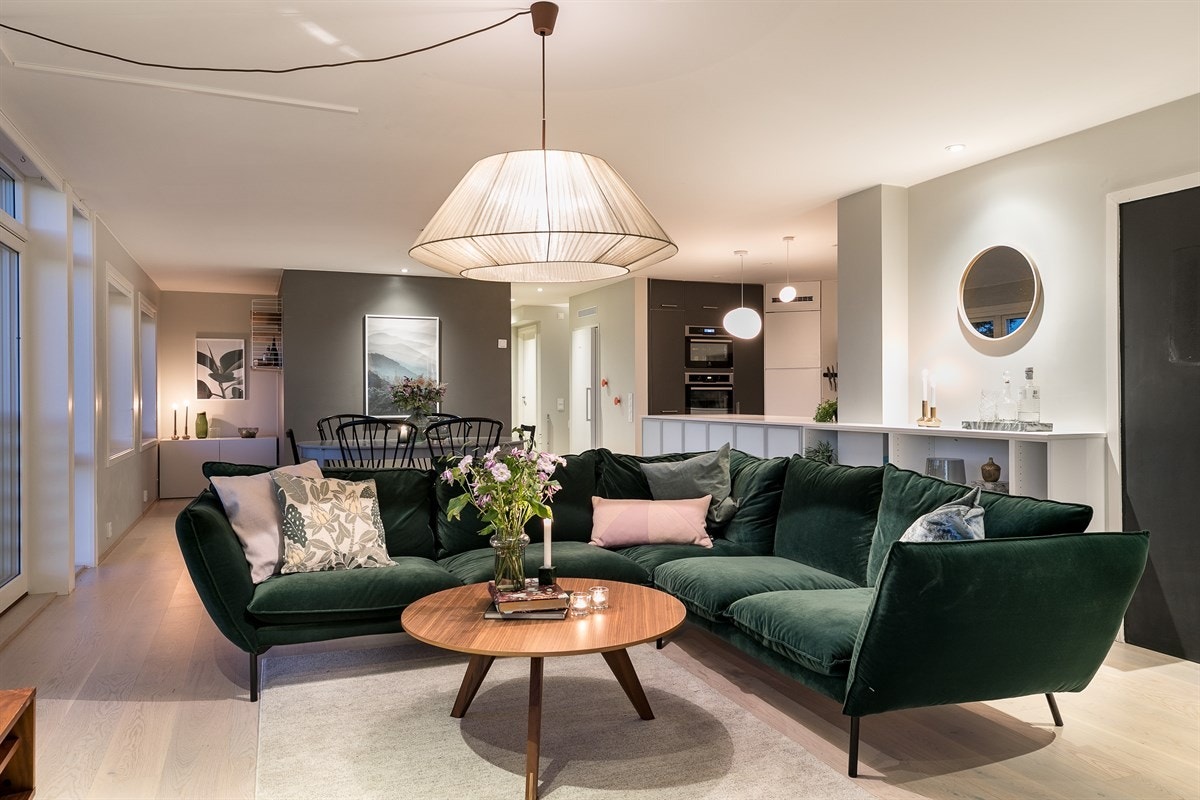 Her er det muligheter for store sittegrupper med plass til mange. Galleribilde