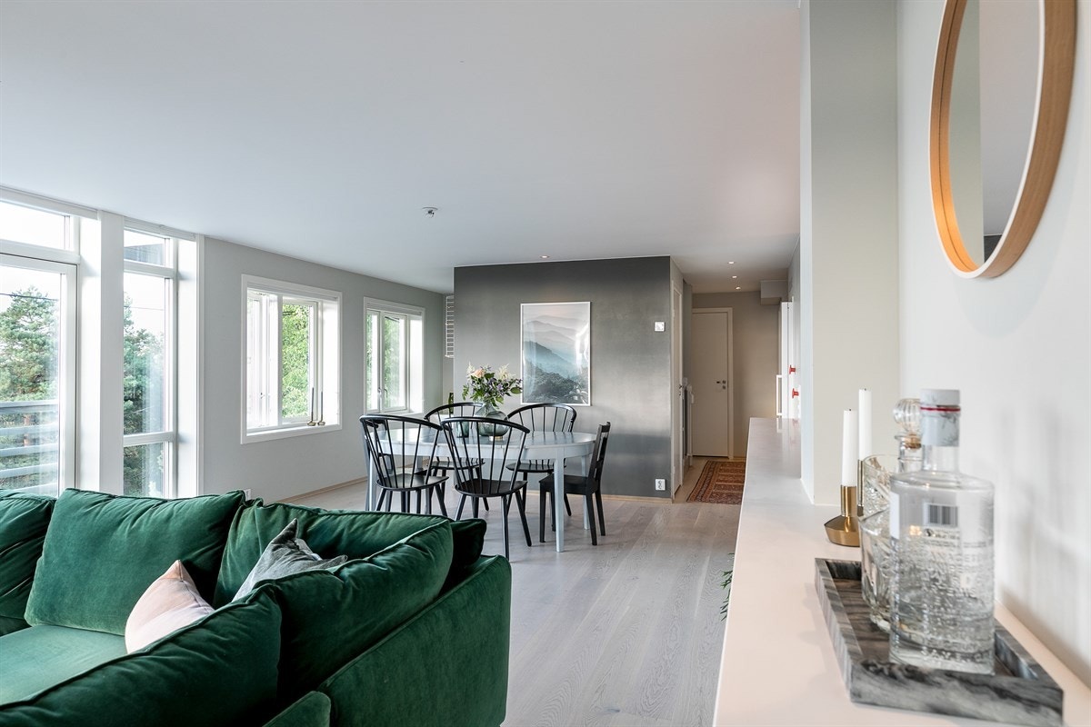 Husets hovedsoverom ligger godt tilbaketrukket fra den sosiale sonen. Galleribilde