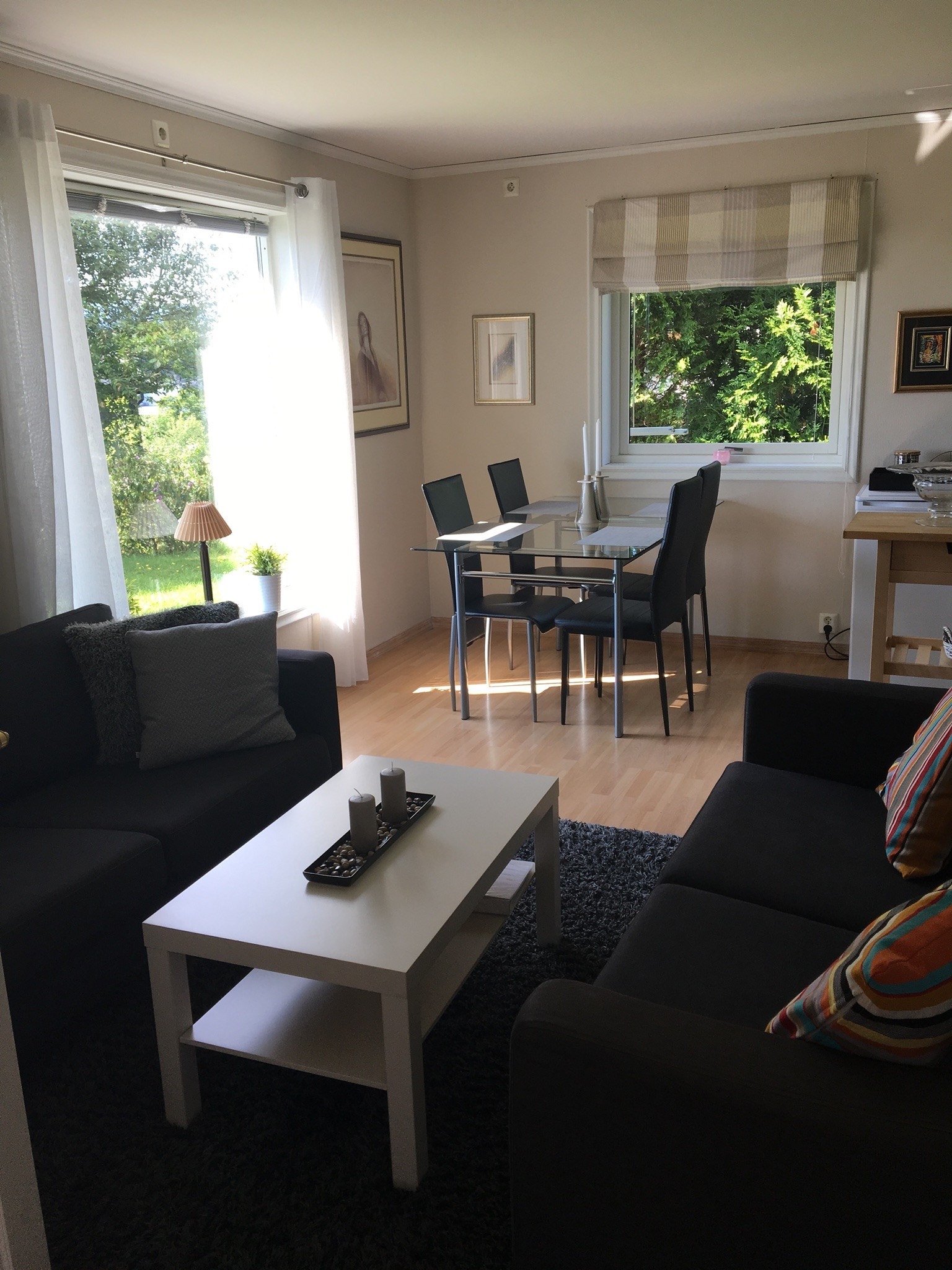 Stue/spisebord Galleribilde