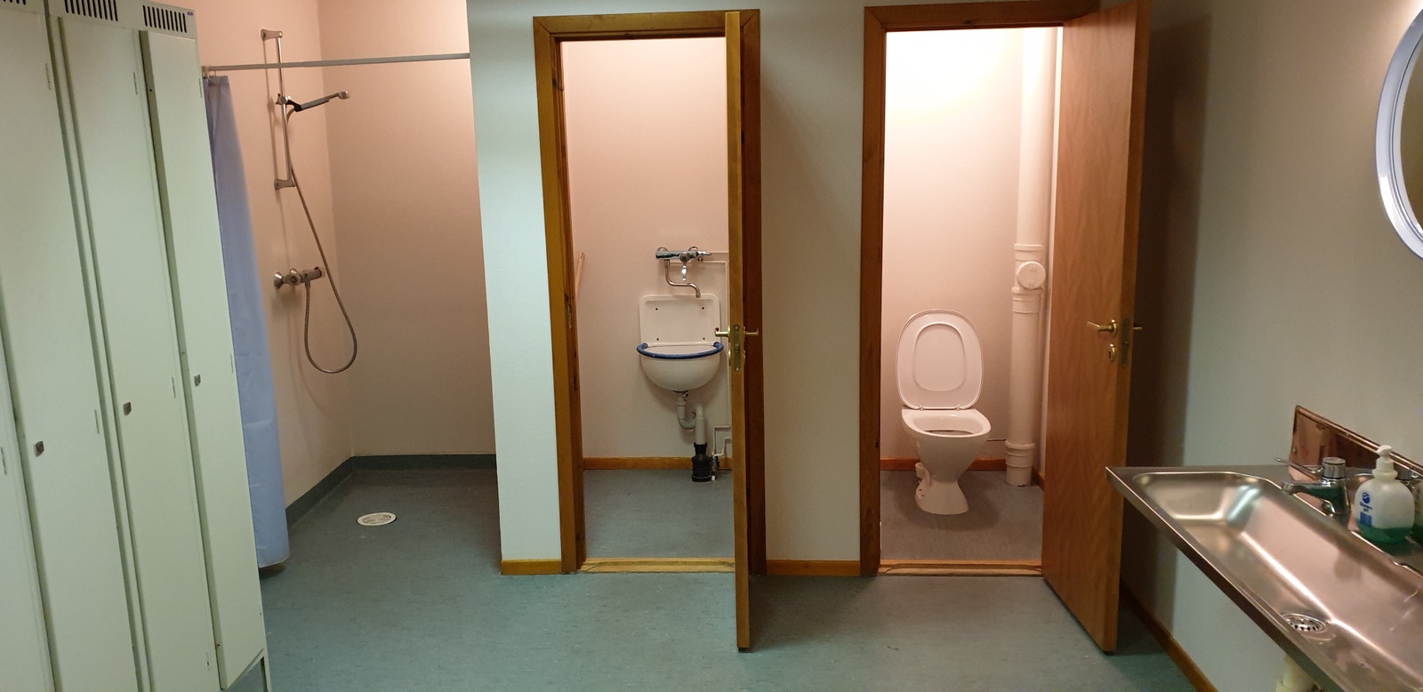 Skifterom Galleribilde