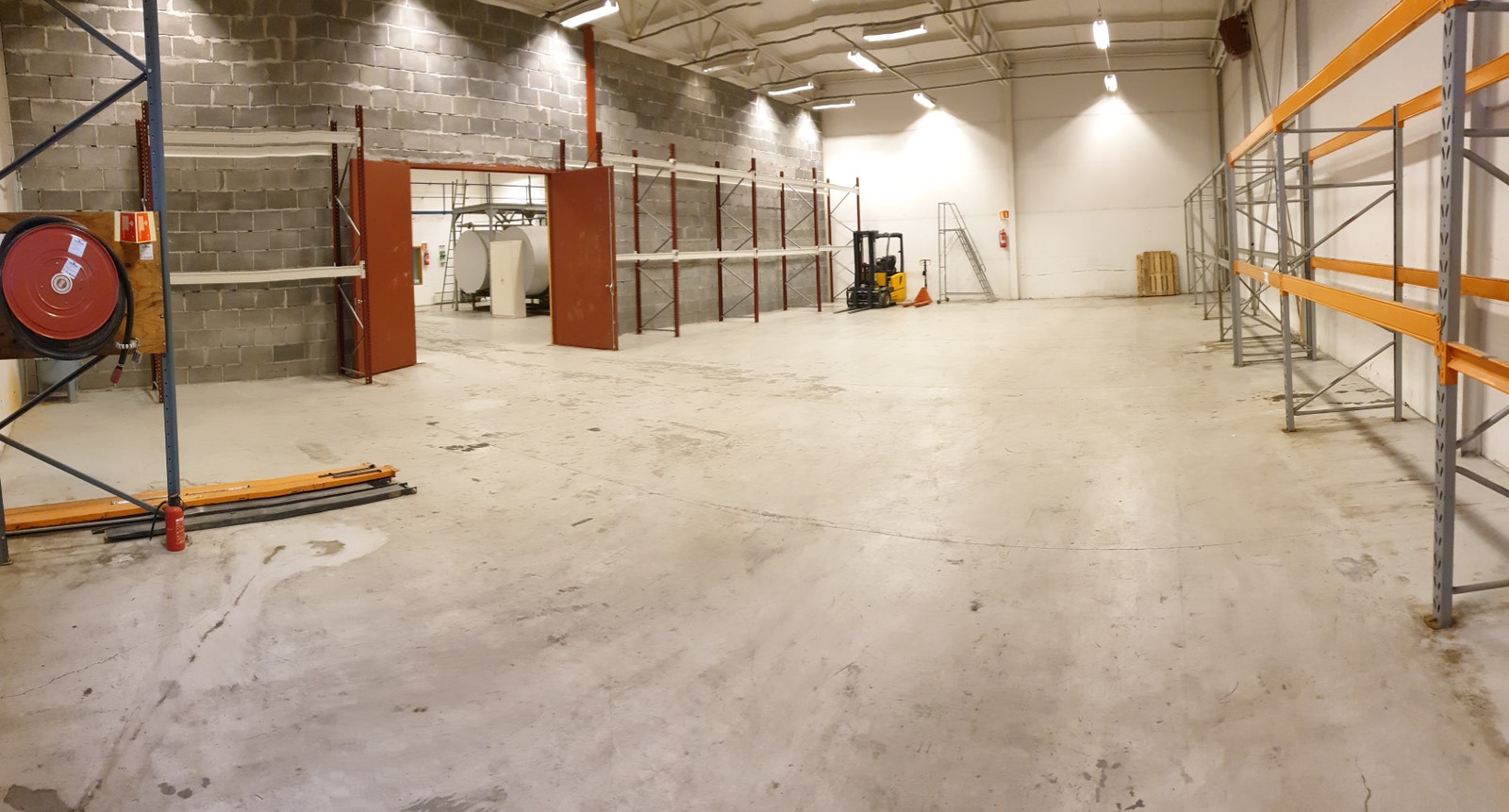 Fabrikkhall Galleribilde