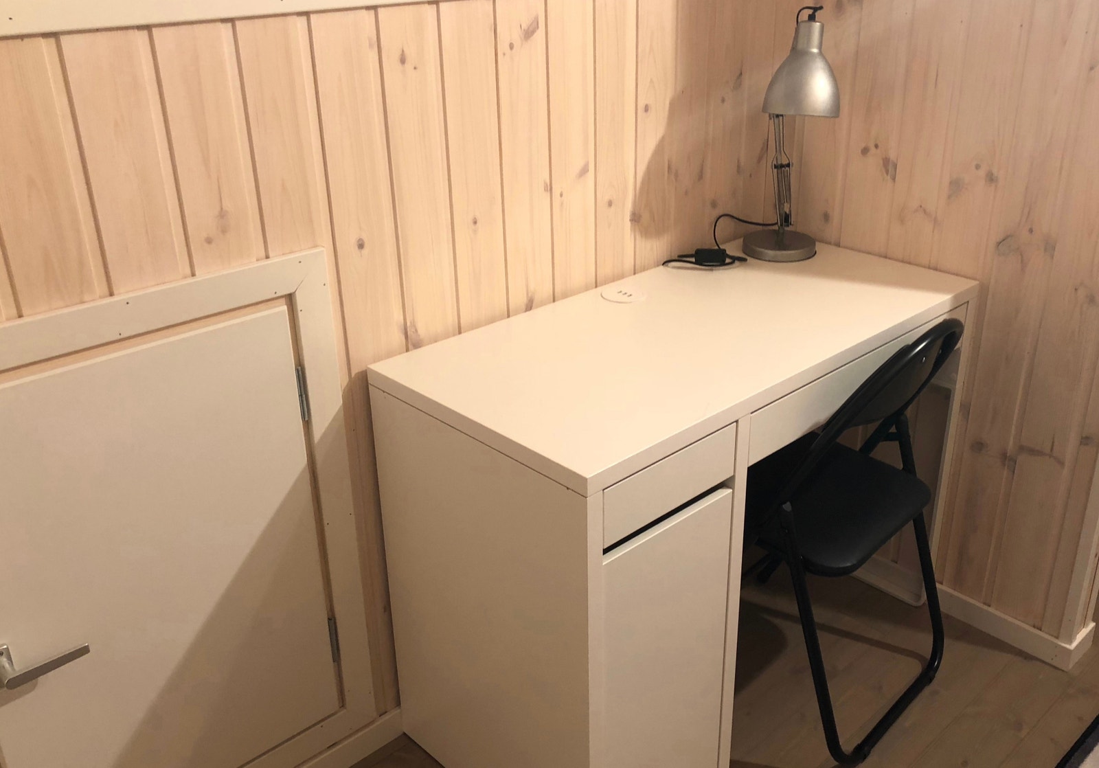 Bord for laptopp med 3-stk USB stikk Galleribilde