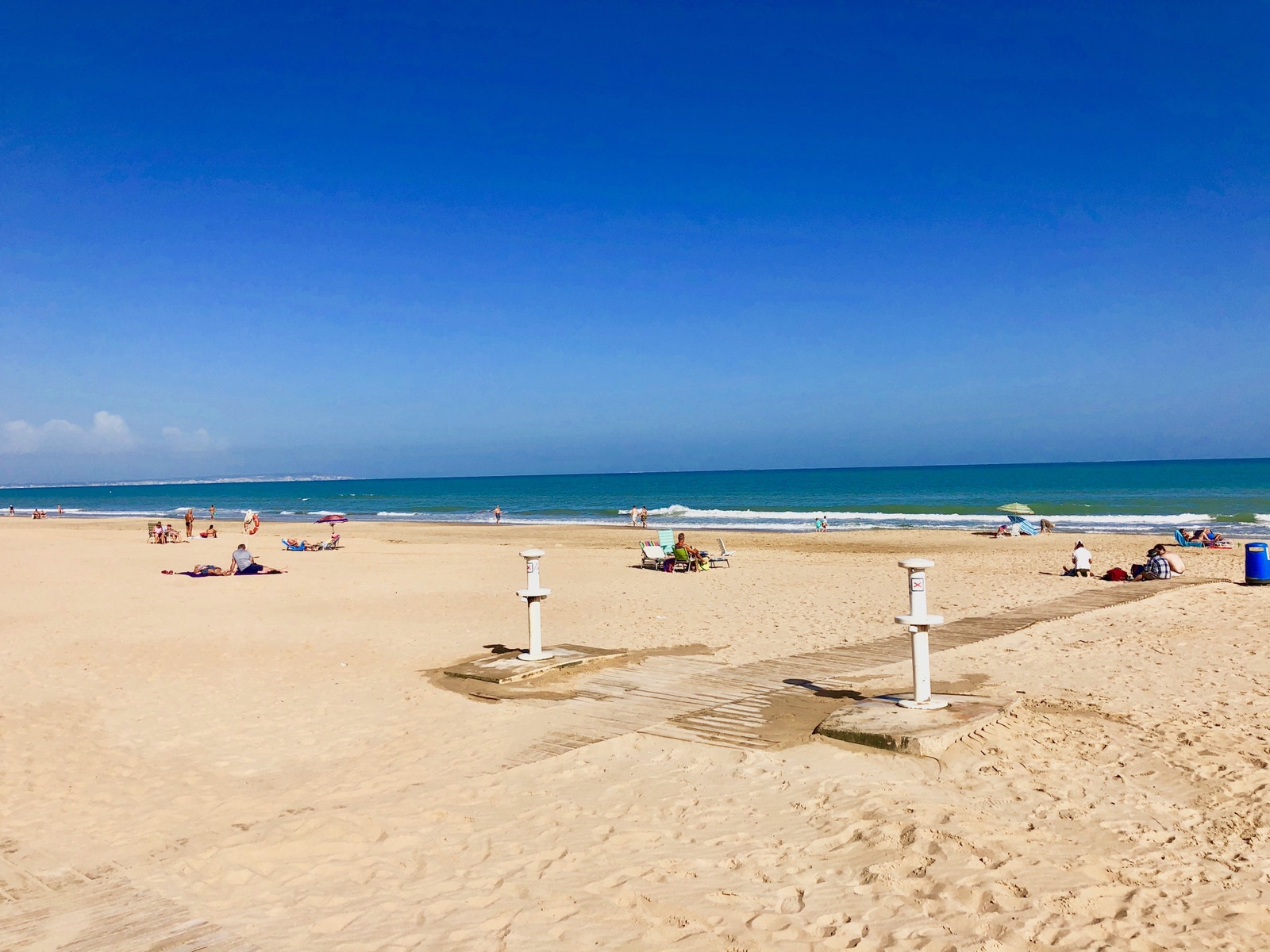 Utallige strender 10-15 minutter unna Galleribilde