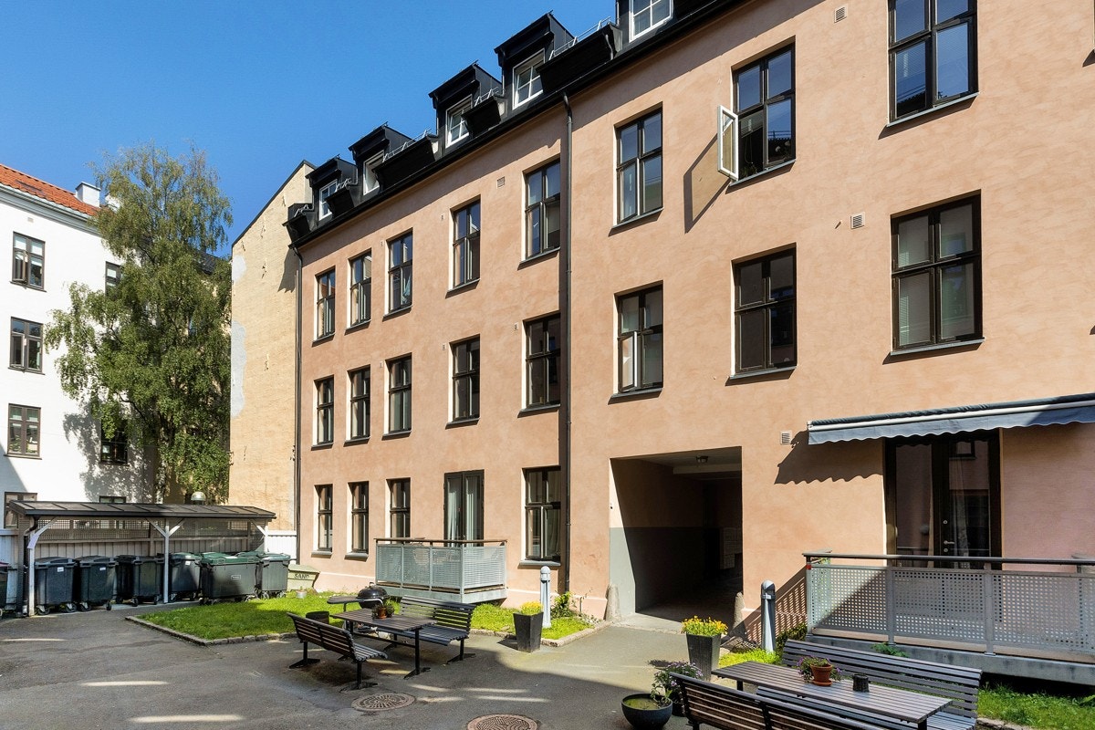 Fasaden er pen og velholdt. Galleribilde