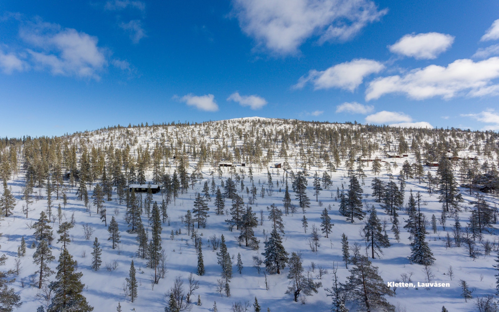 Utsikt mot øst opp mot tomtene i Kletten, Lauvåsen Galleribilde