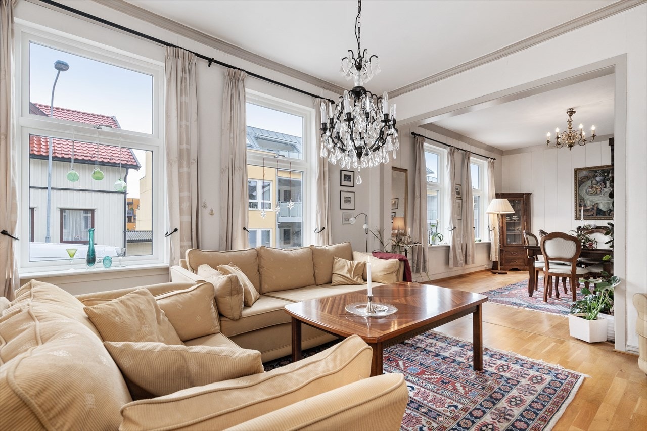 Stuer på rekke og rad Galleribilde