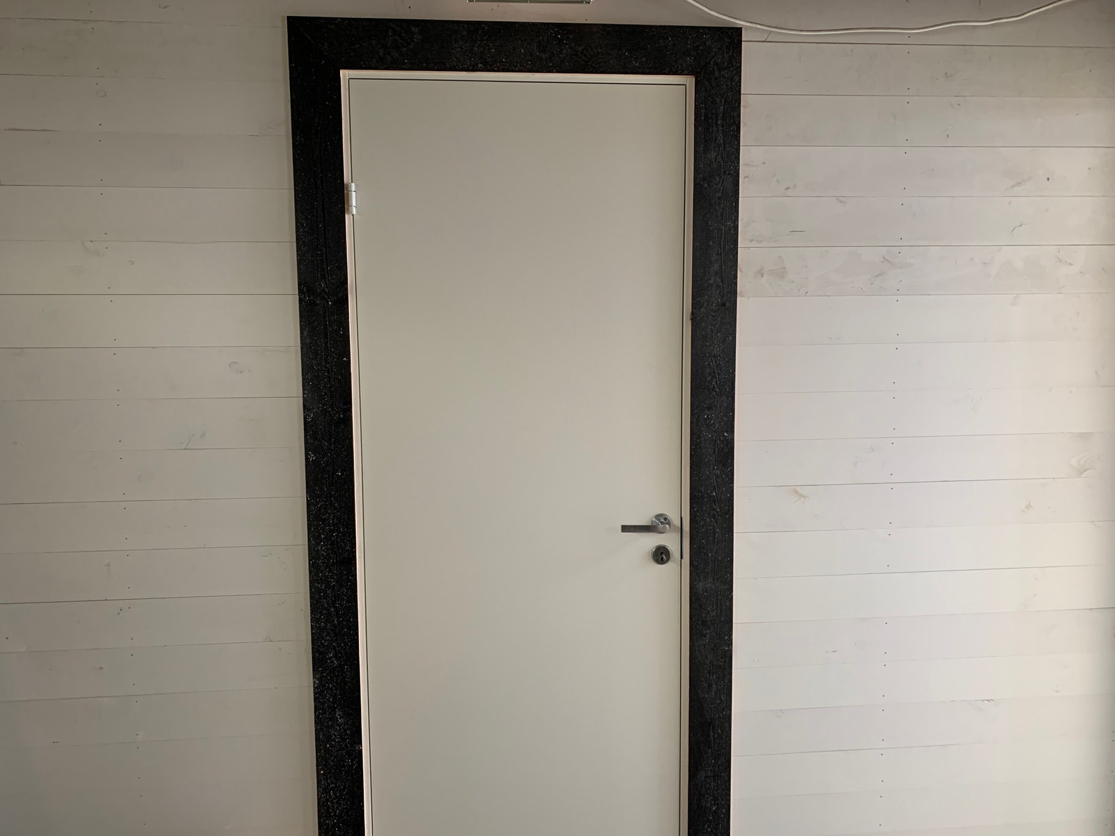 Leiligheten disponerer egen bod i garasje Galleribilde