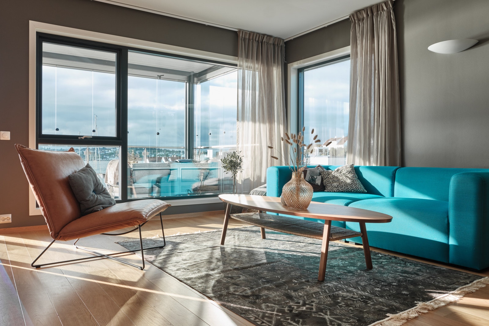 Stor åpen stue. Galleribilde