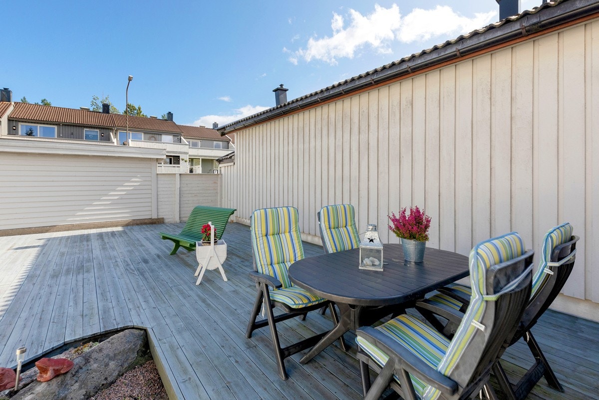 Uteplass Galleribilde