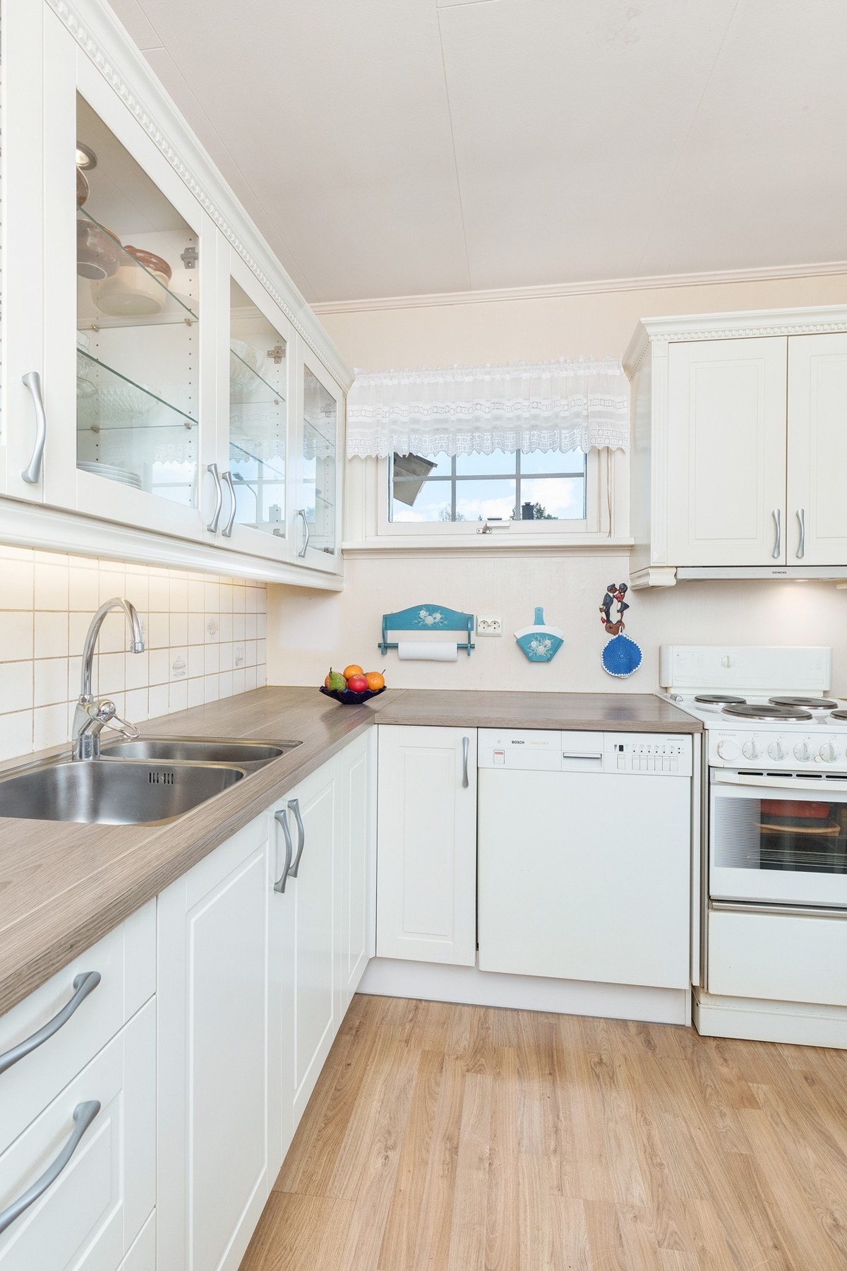 Pent HTH kjøkken Galleribilde