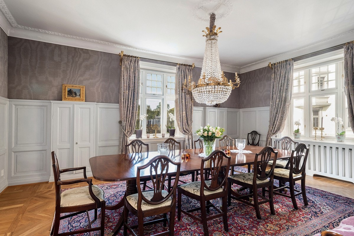 x213spisestue Galleribilde