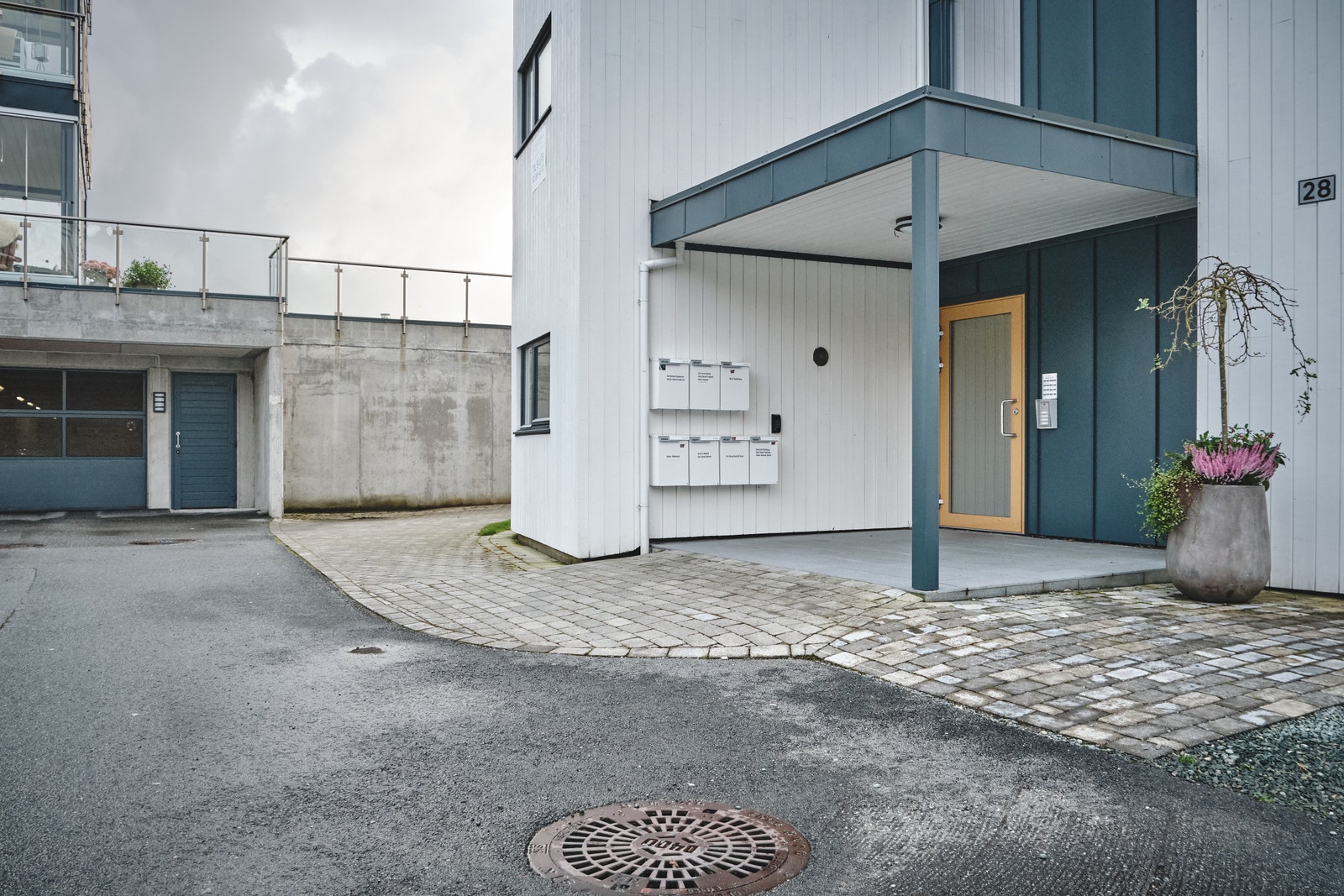 Inngang. Galleribilde