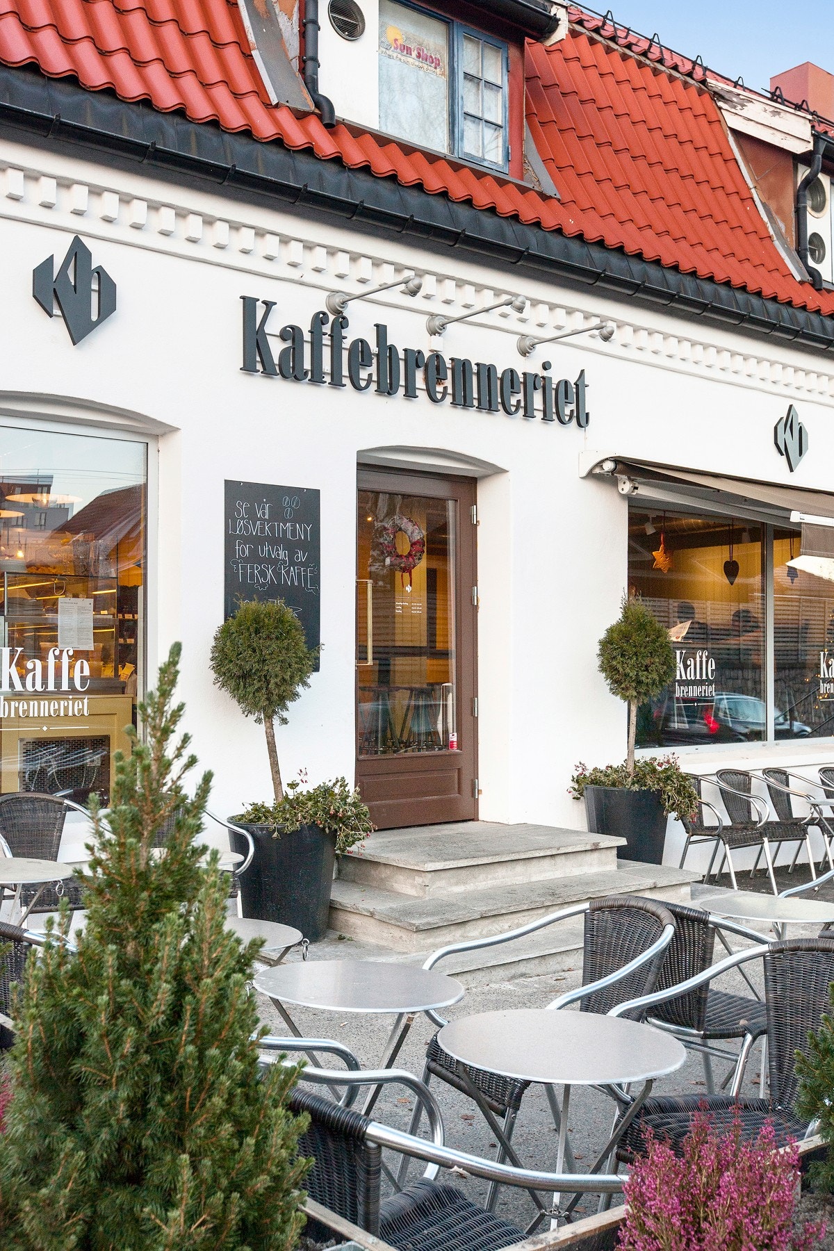 Kaffebrenneriet på Røa kan by på en deilig kaffekopp og herlige fristelser fra eget bakeri på Bislett Galleribilde