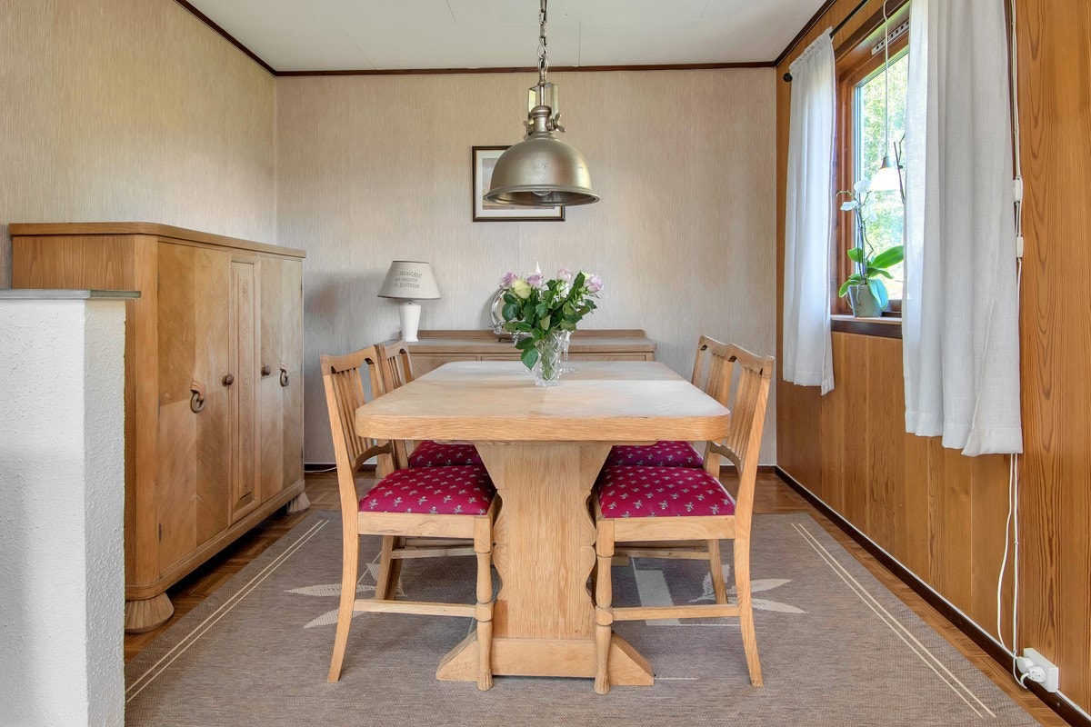 Plass til spisestue Galleribilde