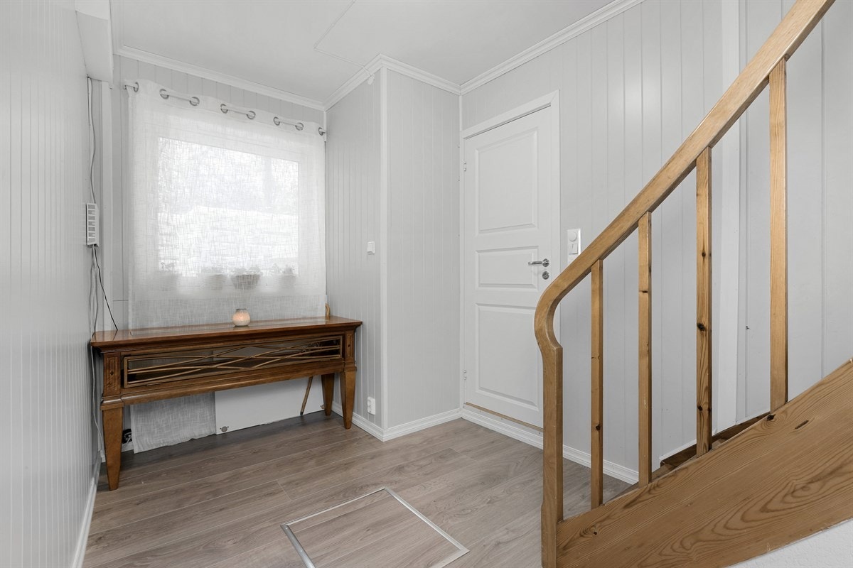Trapp opp til 2.Etasje. Galleribilde