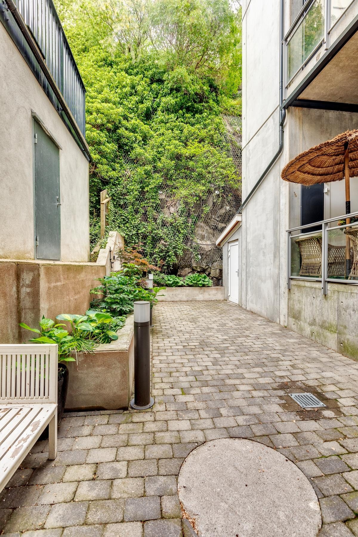 Bakgård til felles bruk. Galleribilde