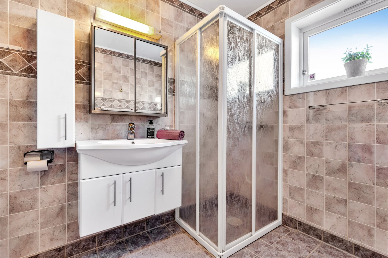 Badet i underetasjen. Galleribilde