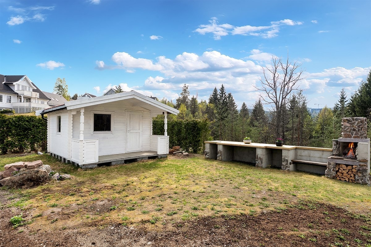 Tilhørende anneks på eiendommen. Galleribilde