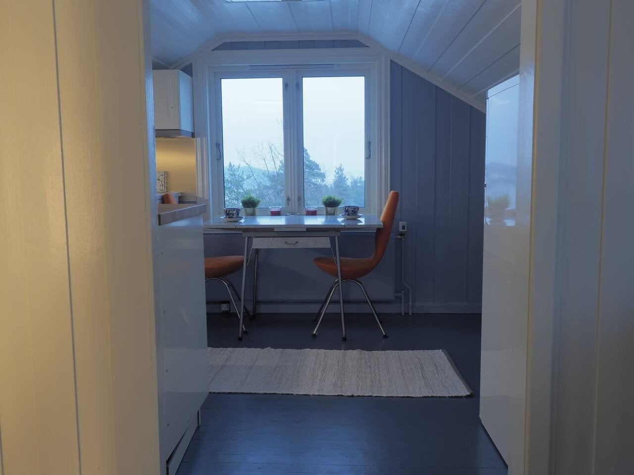 Koselig kjøkken med utsikt til Oslo Galleribilde