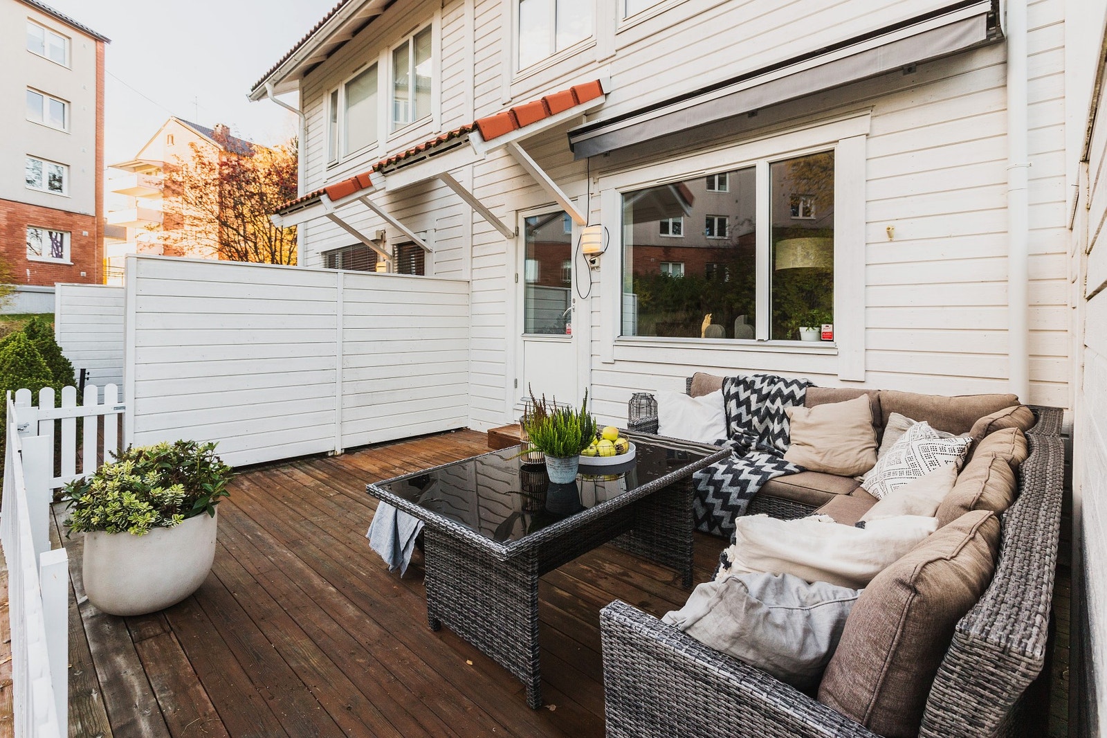 Hjemmet inkluderer to terrasser på hhv. 17 og 11kvm. Galleribilde