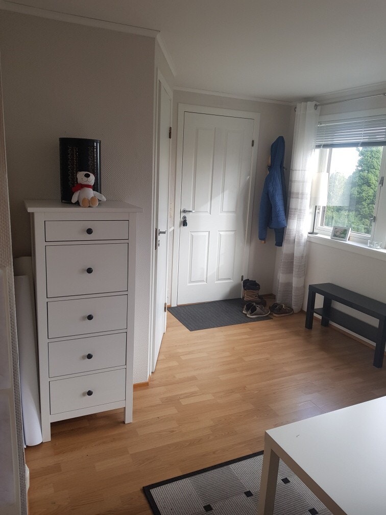 åpen kjøkken/stue Galleribilde