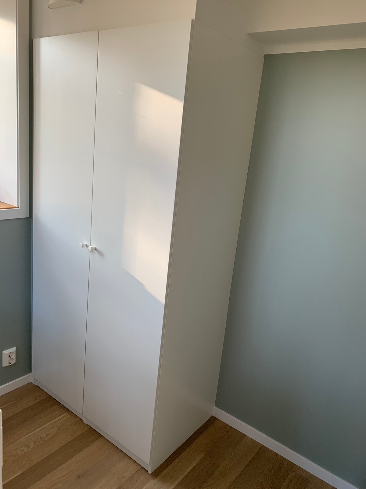 Garderobe soverom 2/hjemmekontor Galleribilde