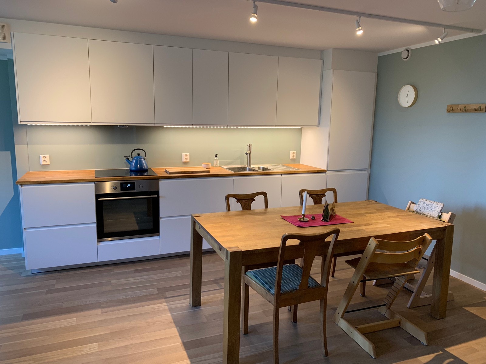 Stort spisekjøkken Galleribilde