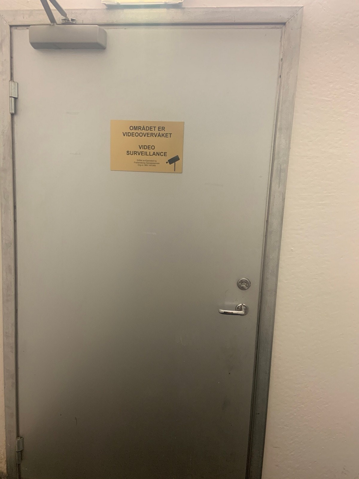 Låst og videoovervåket garasjeanlegg Galleribilde