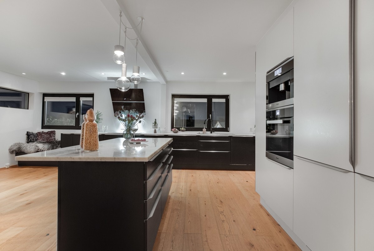 Kveldsstemning - kjøkken. Galleribilde