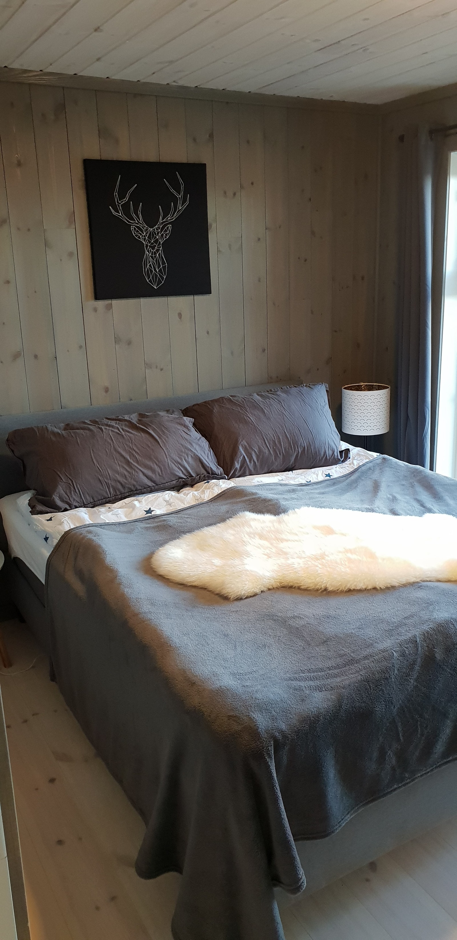 Soverom 1 nede Galleribilde