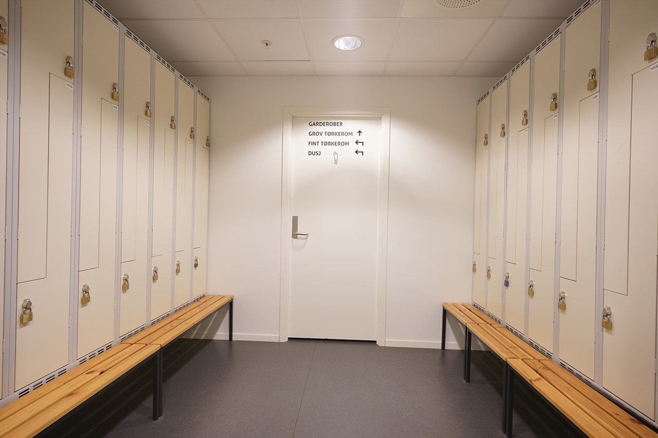Garderobe Galleribilde