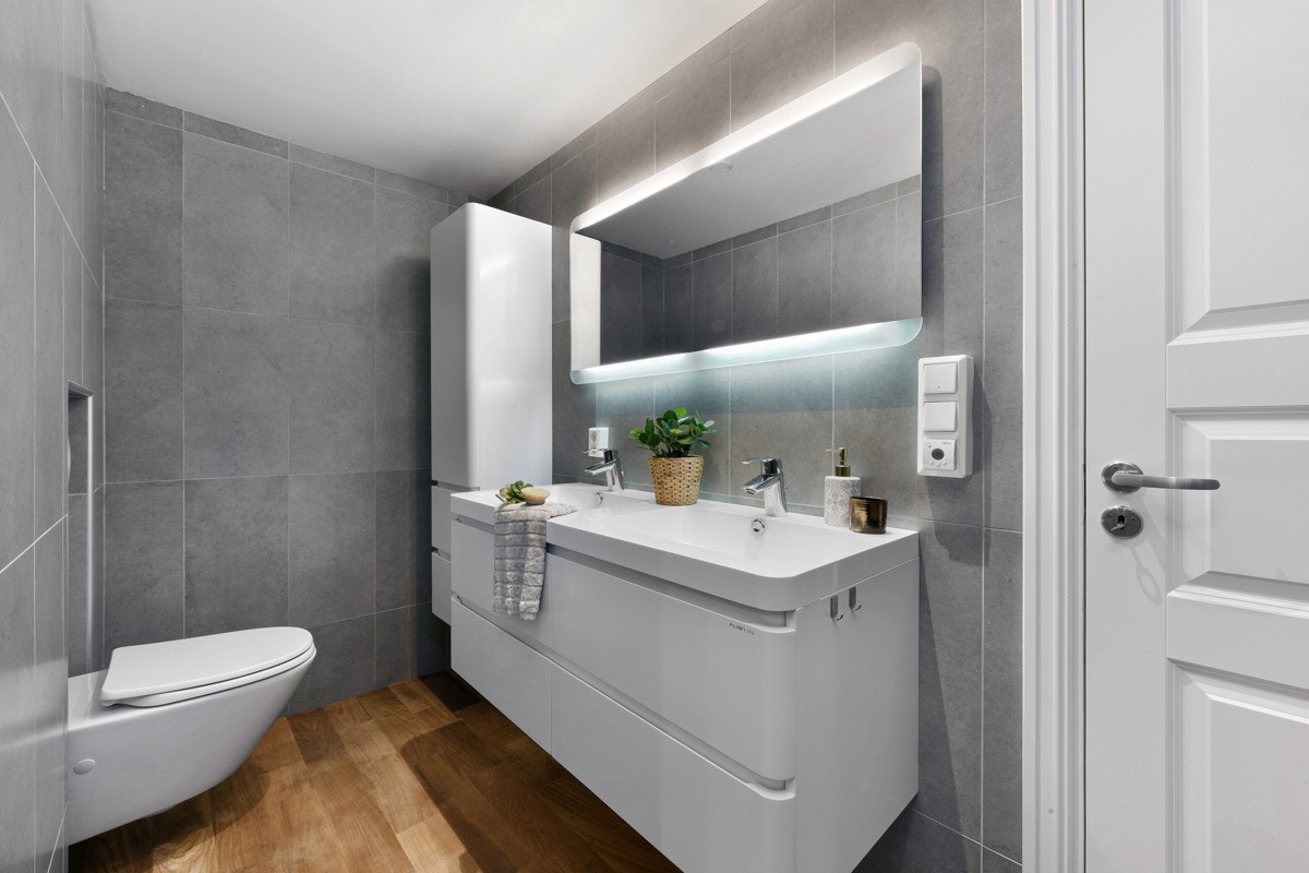 Boligen har et meget delikat bad. Galleribilde