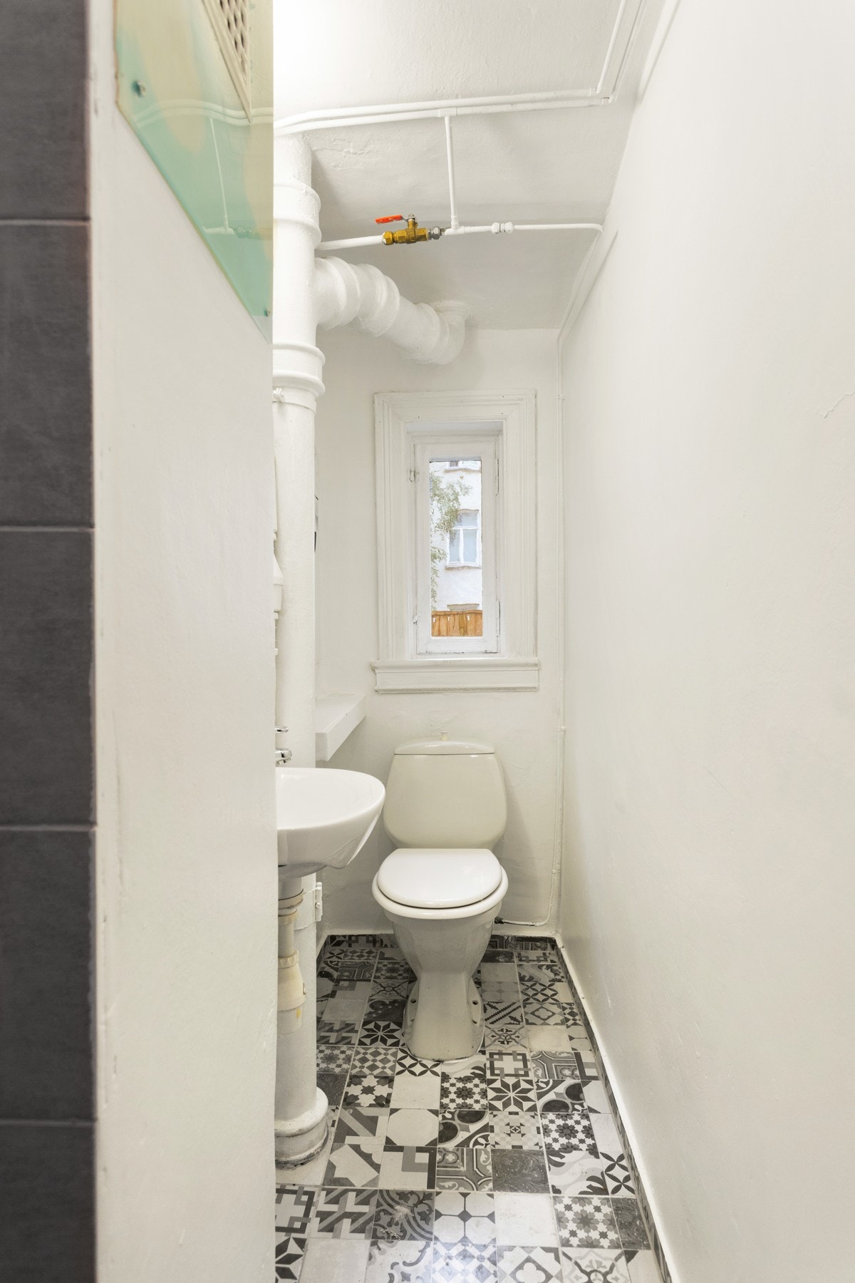 Bod/"man cave" i 1. etasje med dusj/wc. Galleribilde