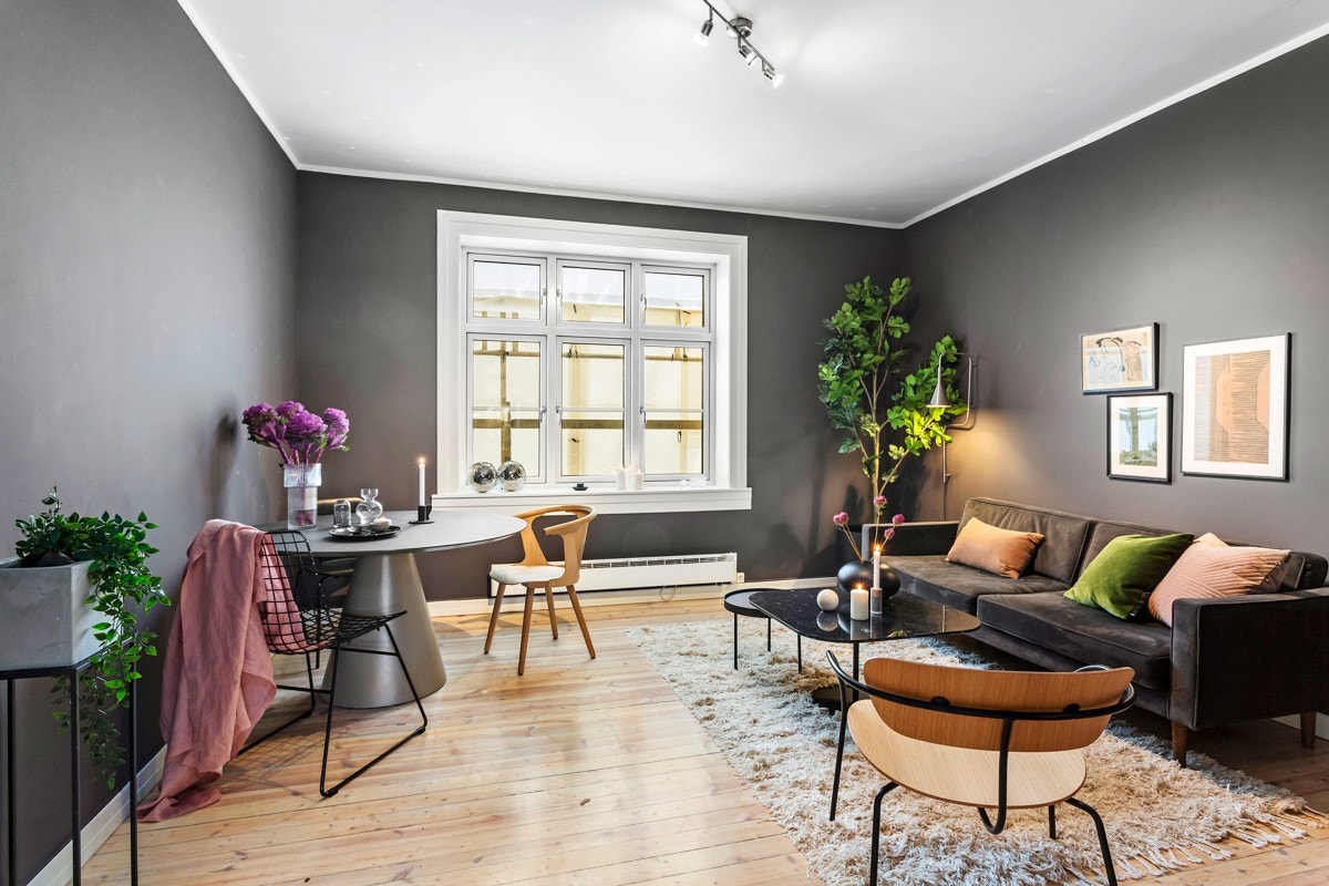 God takhøyde på ca. 2,76 m². Galleribilde