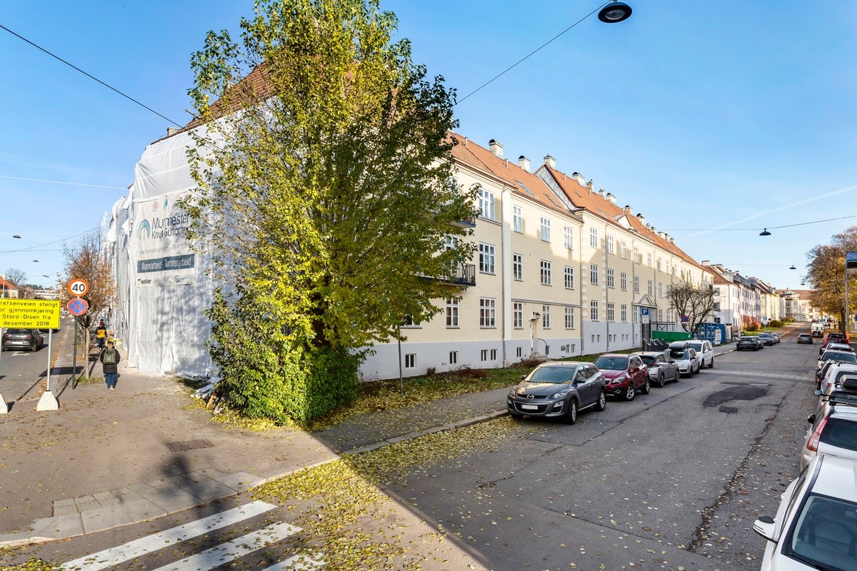 Torshov kvartal X har flott beliggenhet ved Torshovparken og nært Torshovdalen og Akerselva, samtidig som beliggenheten er sentral med nærhet til et godt utvalg servicetilbud. Galleribilde