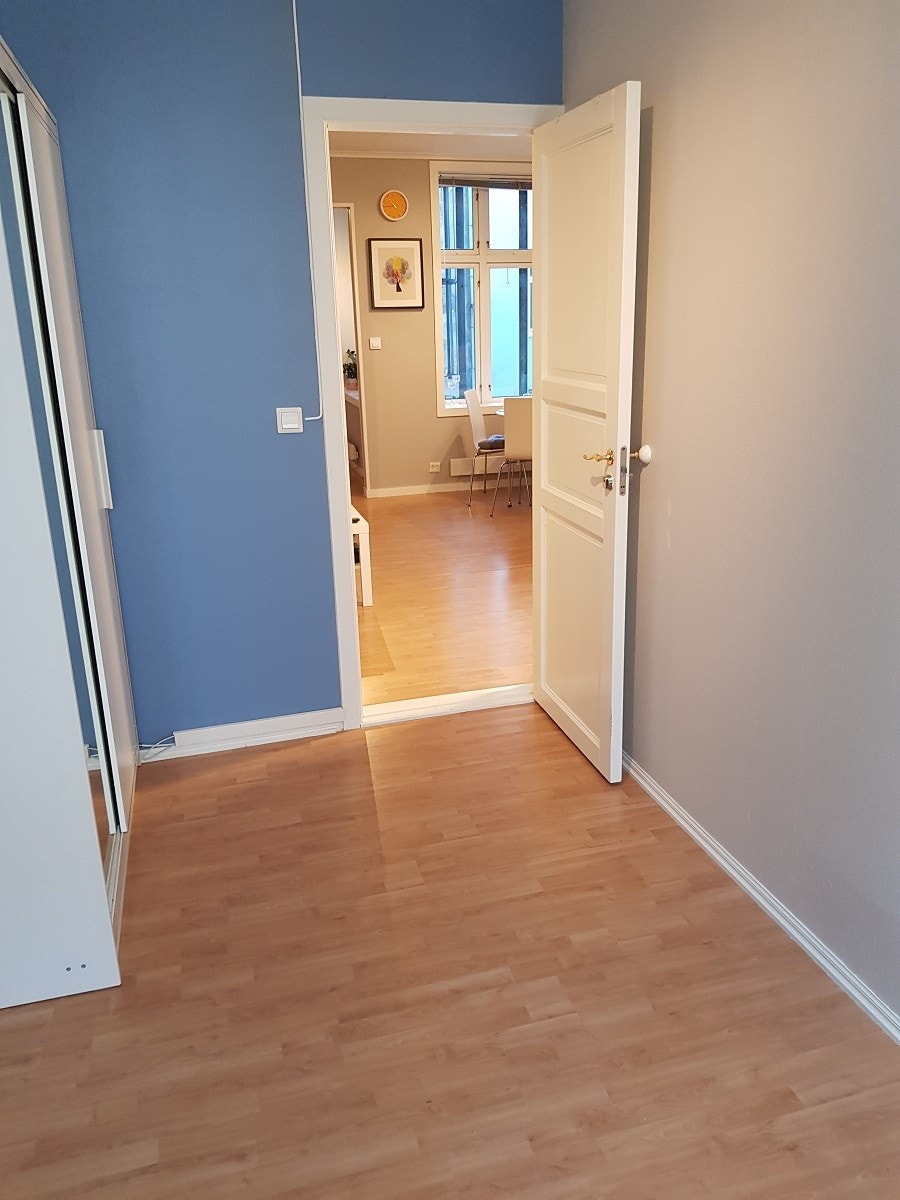 Soverom 2: Ser ut mot stue Galleribilde