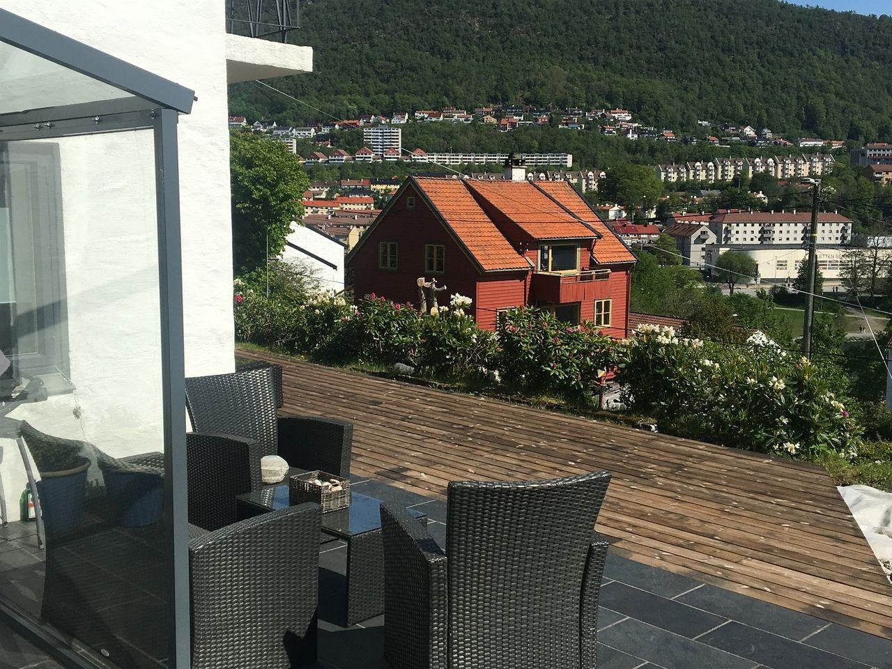 Utsikt fra inngangspartiet Galleribilde