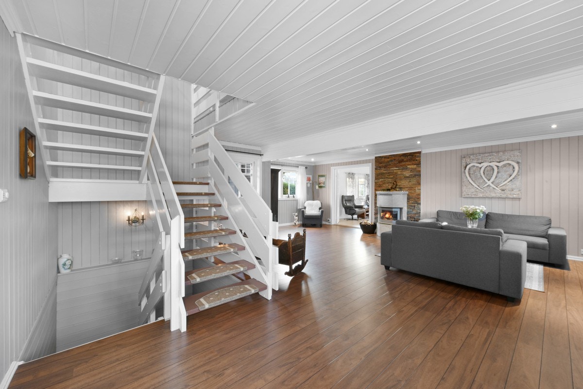 Trapp opp til tredje etajse. Galleribilde