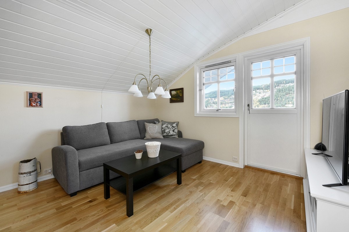 Loftstuen gir familien ekstra fleksibilitet og spillerom. Galleribilde