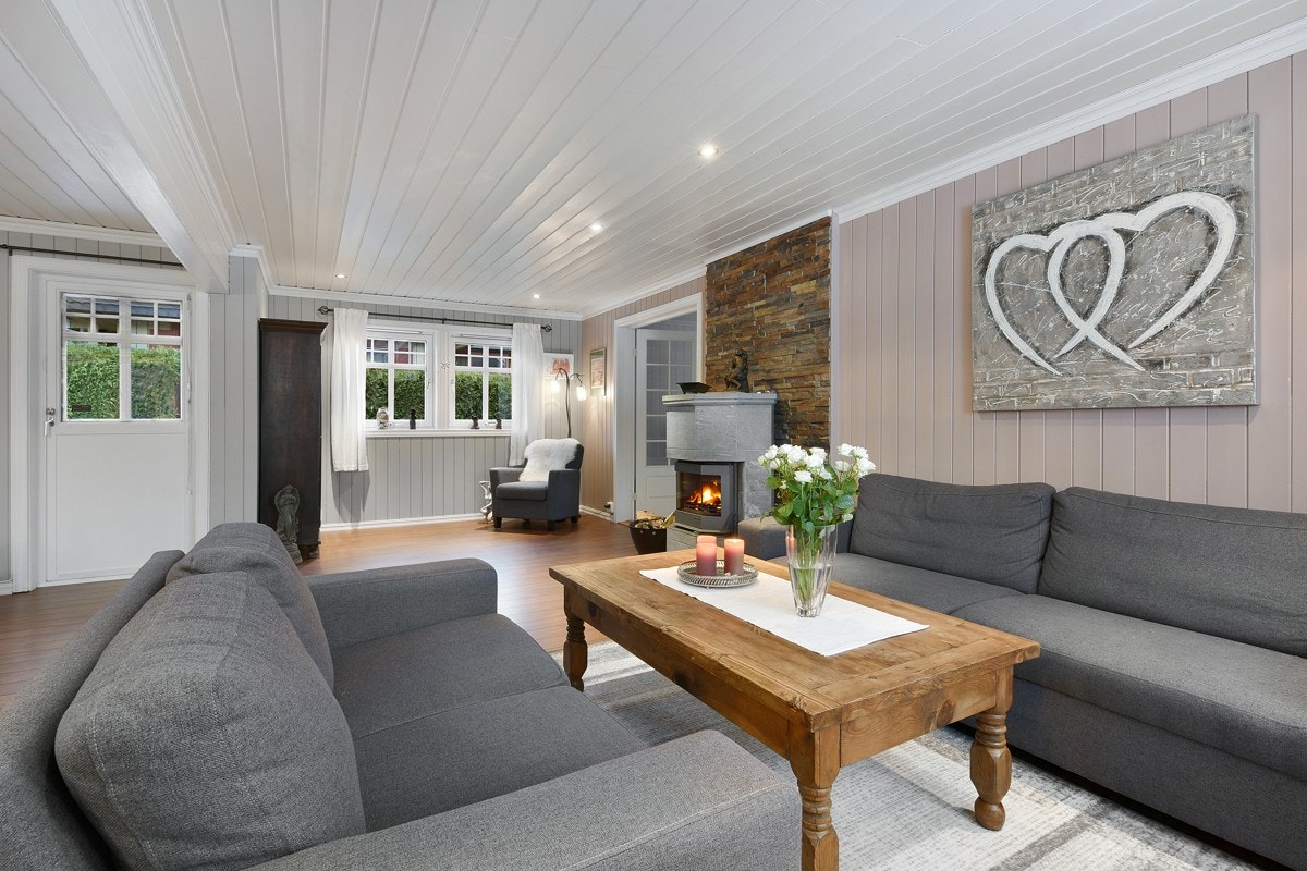 Både stue og tv-stue har utgang til terrasse. Galleribilde