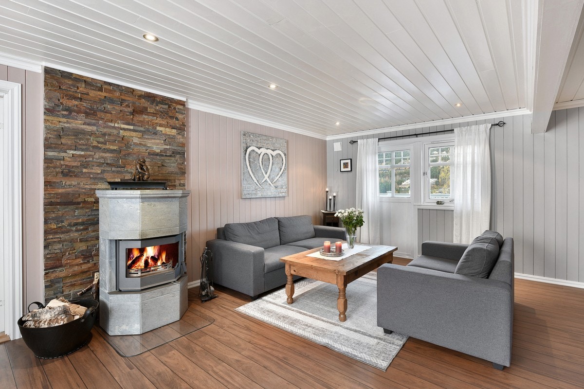 En klebersteinsovn av typen Handøl gir god varme. Galleribilde